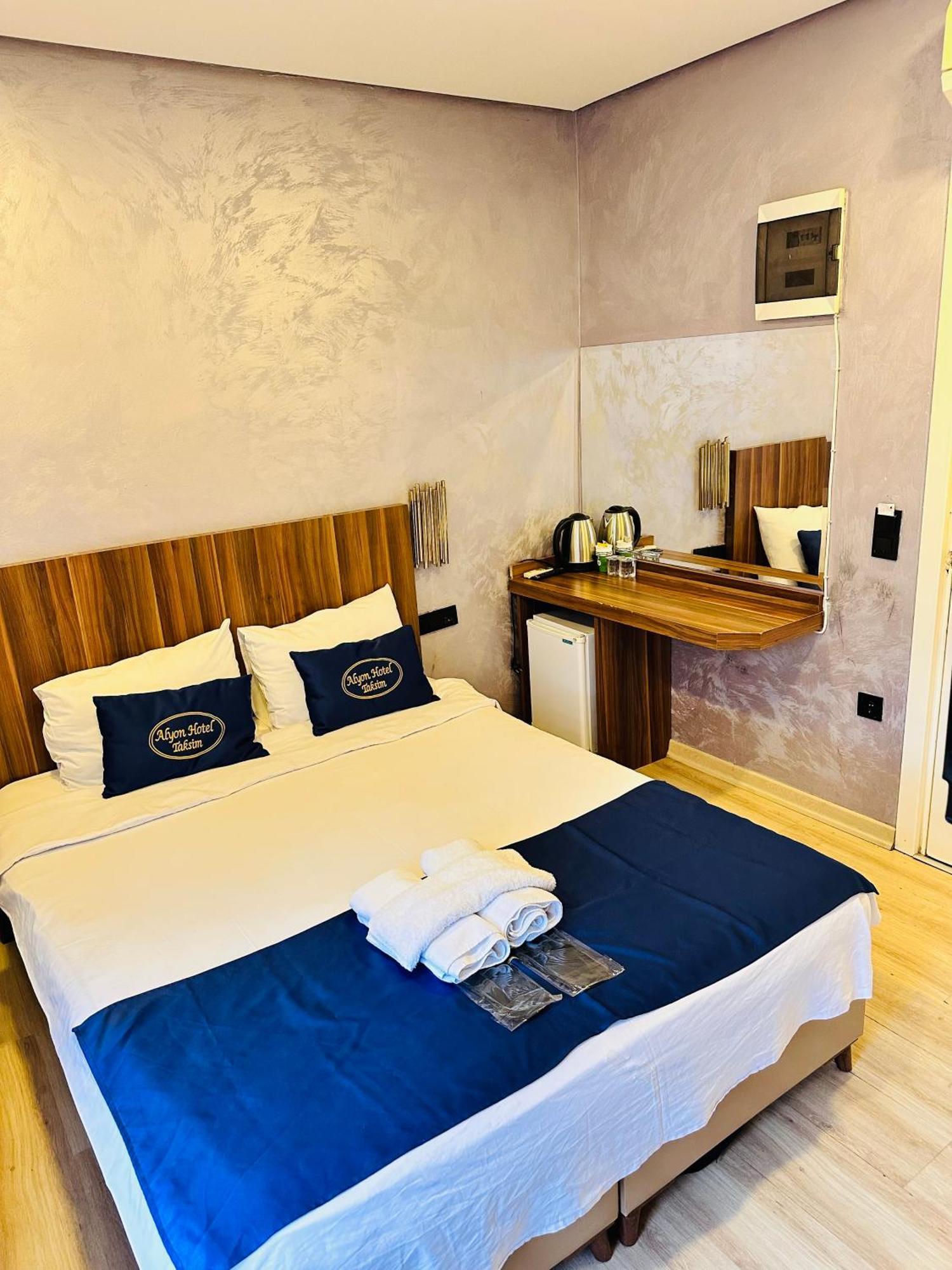 City Center Allyon Suit Hotel Istanboel Buitenkant foto