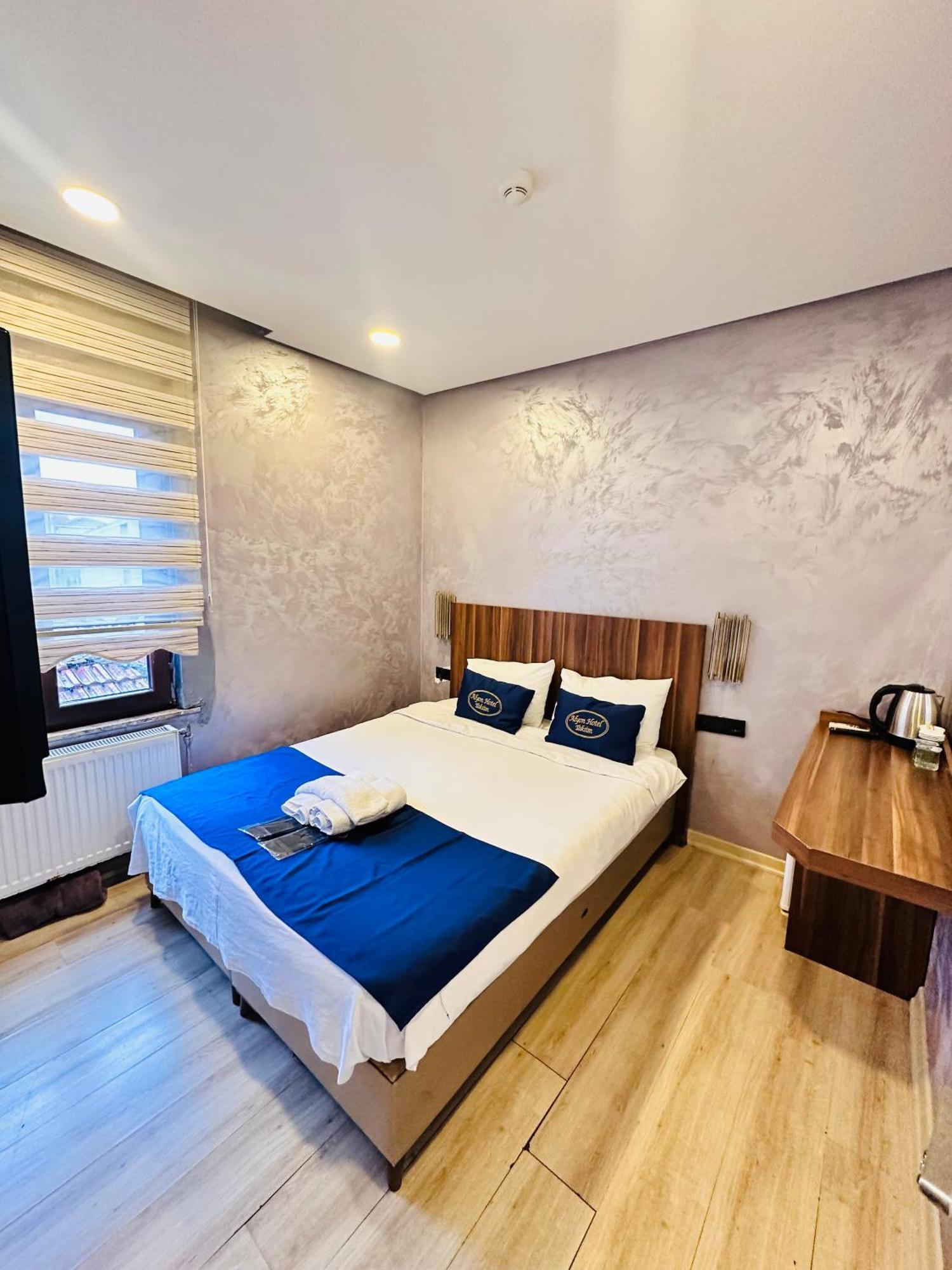 City Center Allyon Suit Hotel Istanboel Buitenkant foto